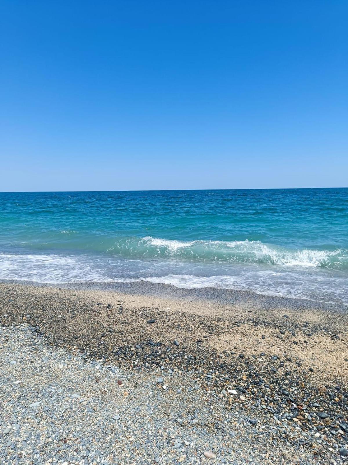 Holiday Beach Hotel Arnavutkoy Екстер'єр фото