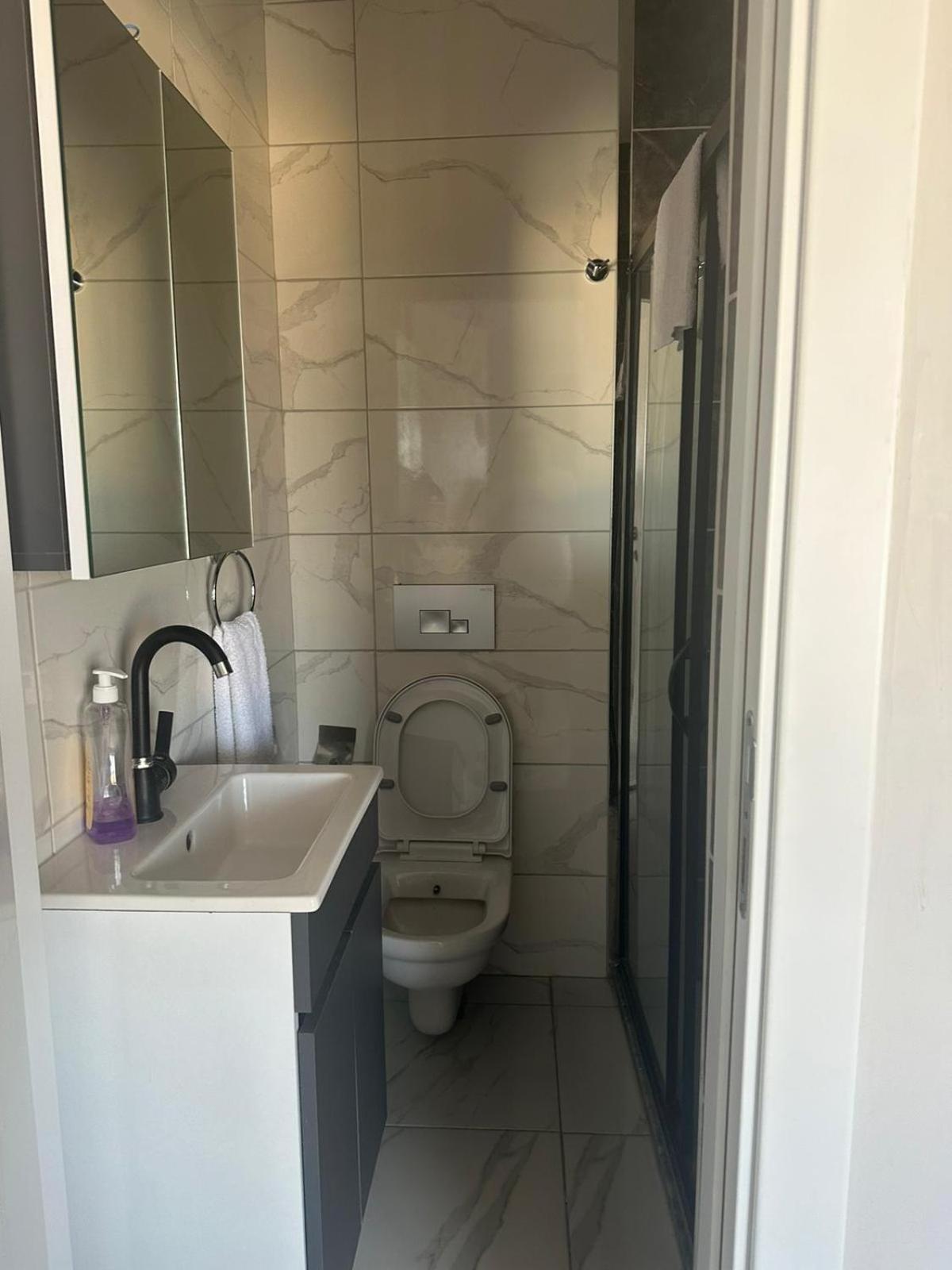 Holiday Beach Hotel Arnavutkoy Екстер'єр фото
