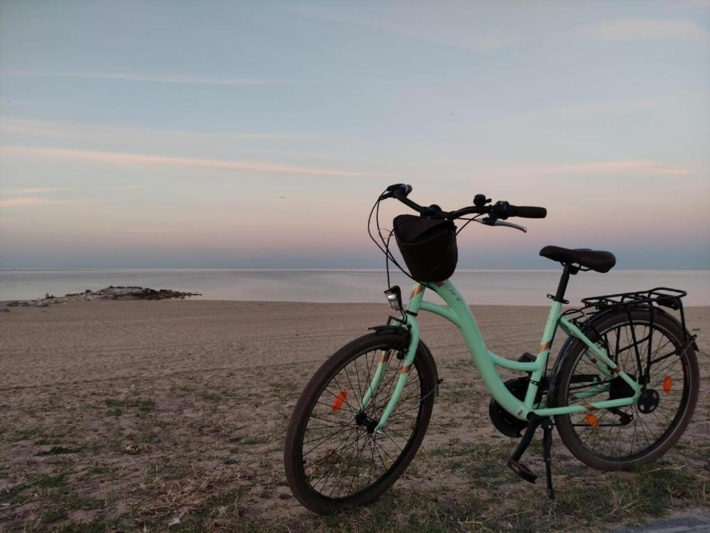Holiday Beach Hotel Arnavutkoy Екстер'єр фото